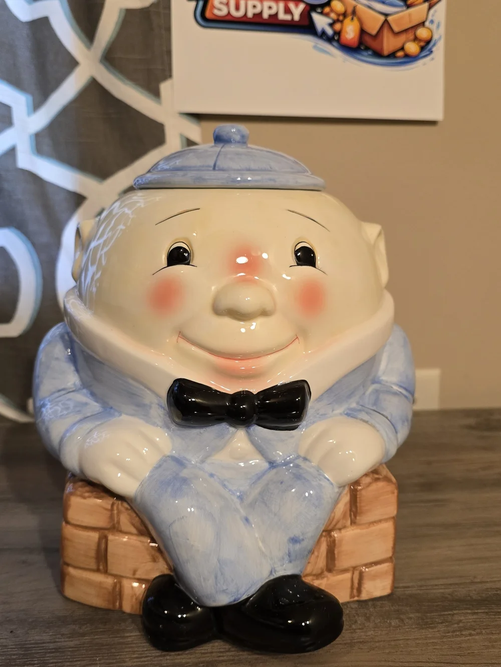 Winnie the Pooh Ceramic Cookie Jar W/ Humpty Dumpty, & Duck